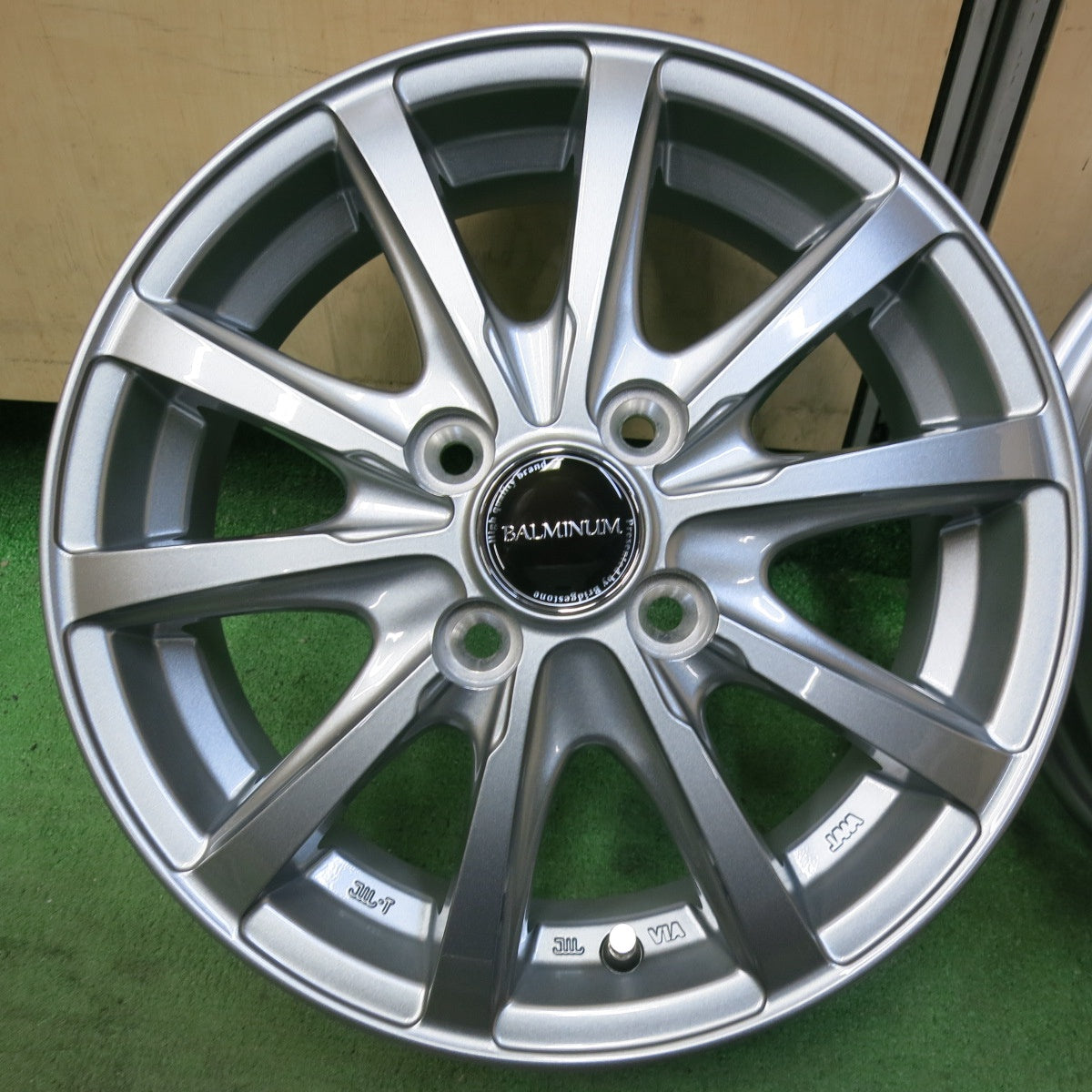 未使用★BALMINUM LS10 バルミナ 14インチ ホイール 14×4.5J PCD100/4H★5061909SYホ