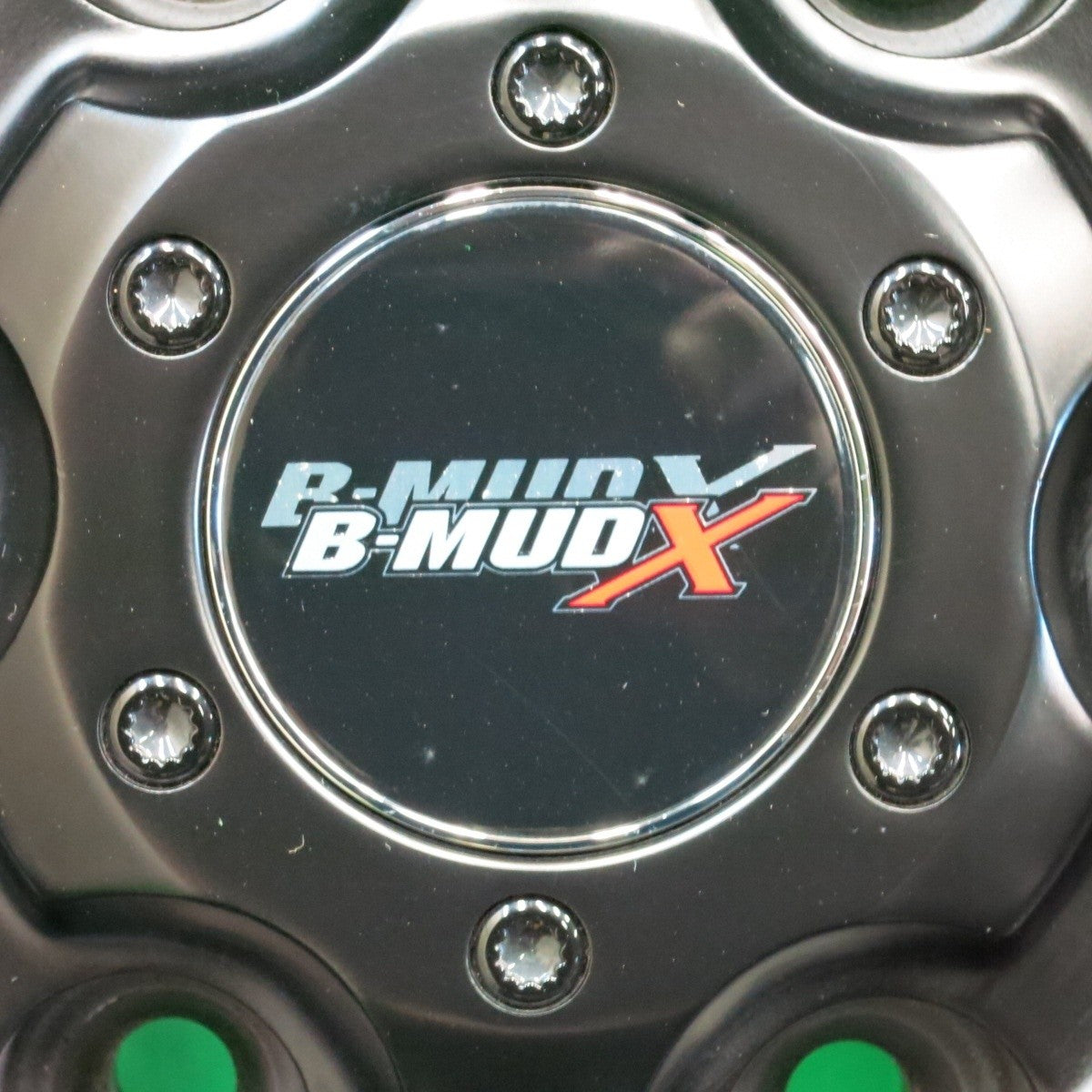 バリ溝!21年!キレイ!9.5分以上★スタッドレス 265/65R17 ヨコハマ アイスガード G075 B-MUD X 17インチ PCD139.7/6H★4051401ナス