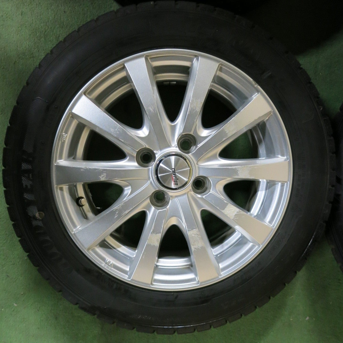 バリ溝!22年!9.5分以上★スタッドレス 165/65R14 グッドイヤー アイスナビ7 ravrion RS01 ラブリオン 14インチ PCD100/4H★5013006SYス