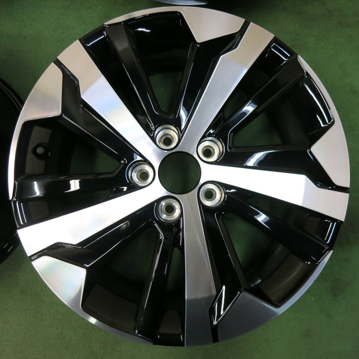 新車外し★プジョー リフター GT 純正 ホイール 17インチ 17×7J PEUGEOT PCD108/5H★5041806SYホ