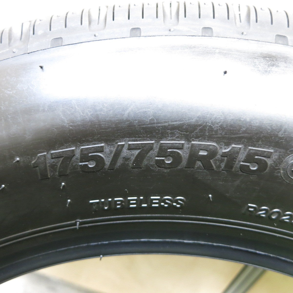 新車外し!24年!1本★トラック タイヤ 175/75R15 103/101N ブリヂストン R202 15インチ★5090602ナノタ