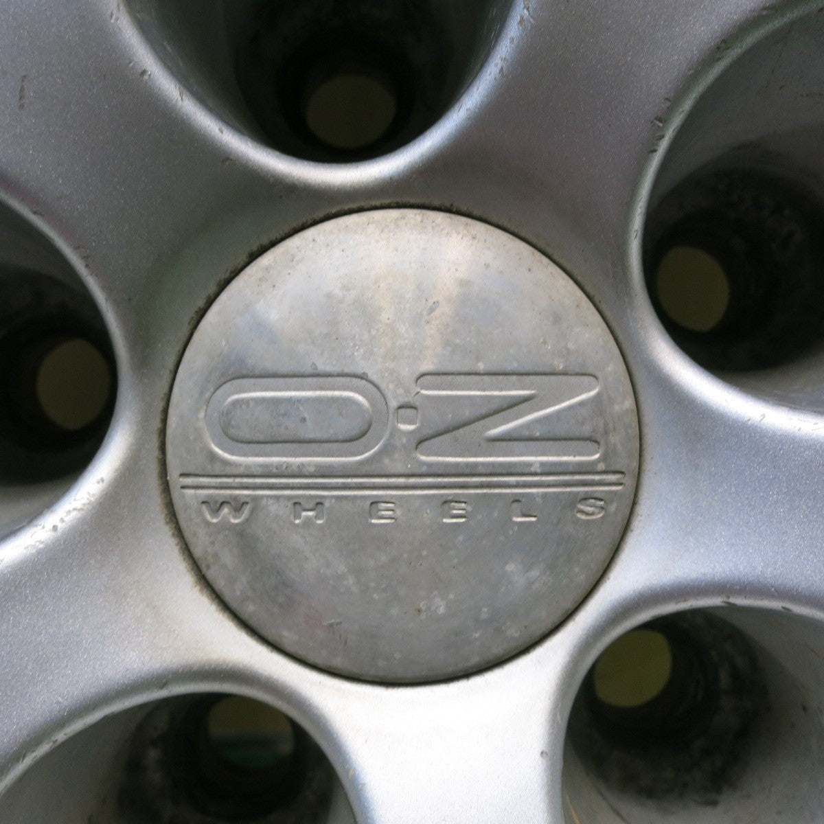 バリ溝!8.5分★スタッドレス 215/55R17 ヨコハマ アイスガード iG50 プラス O・Z OZ 17インチ PCD114.3/5H★5050307HAス