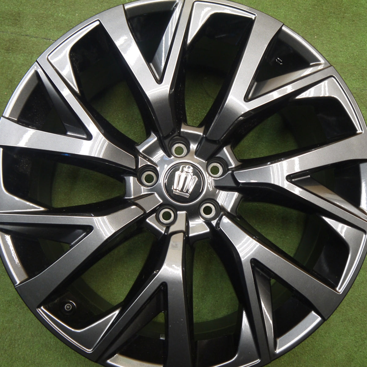 未使用★トヨタ クラウン エステート Zグレード 純正 ホイール 21インチ 21×8.5J PCD114.3/5H★6021801Hホ