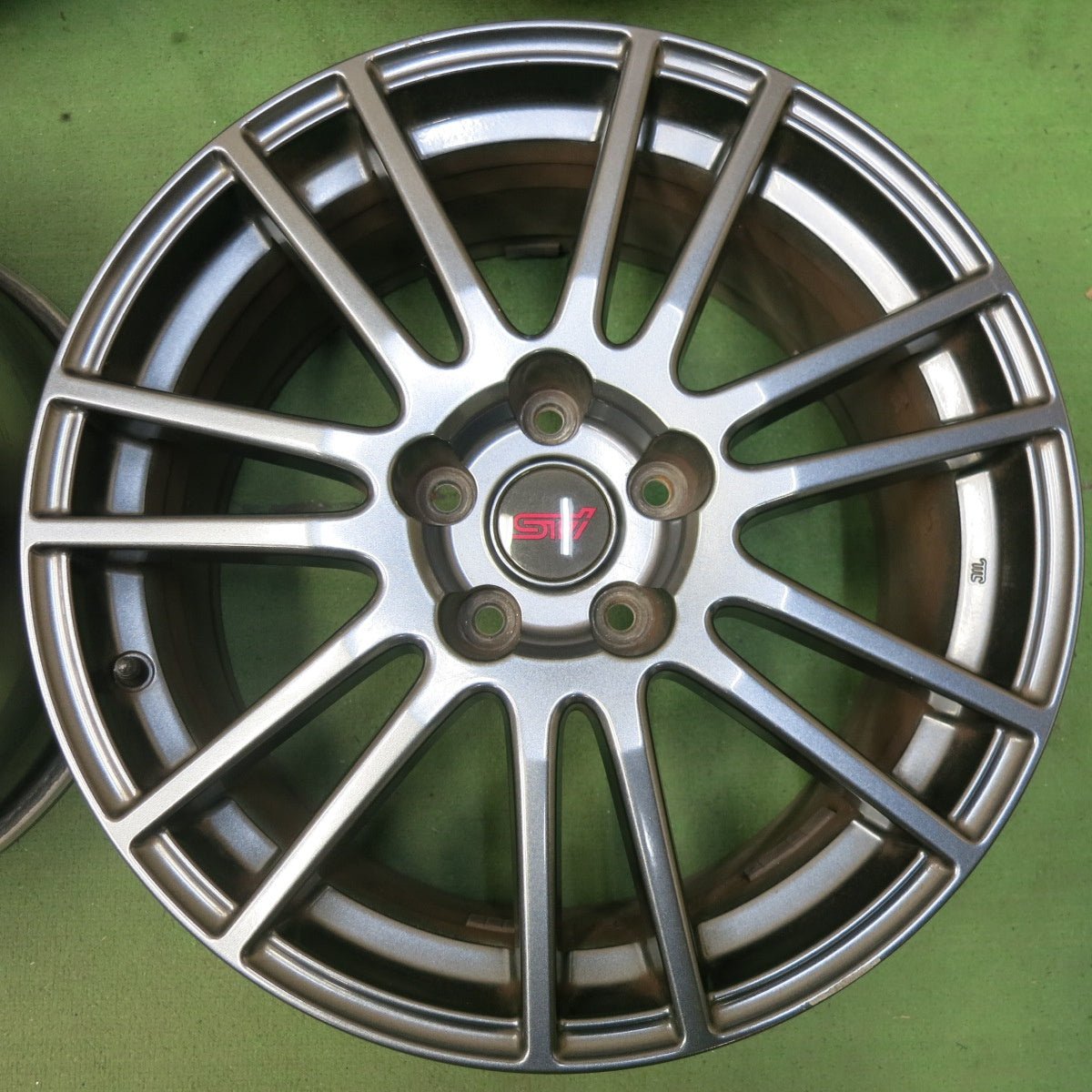 4本価格★スバル WRX STI Spec C 純正 ENKEI ホイール 18インチ 18×8.5J スペックC エンケイ PCD114.3/5H★5061111SYホ