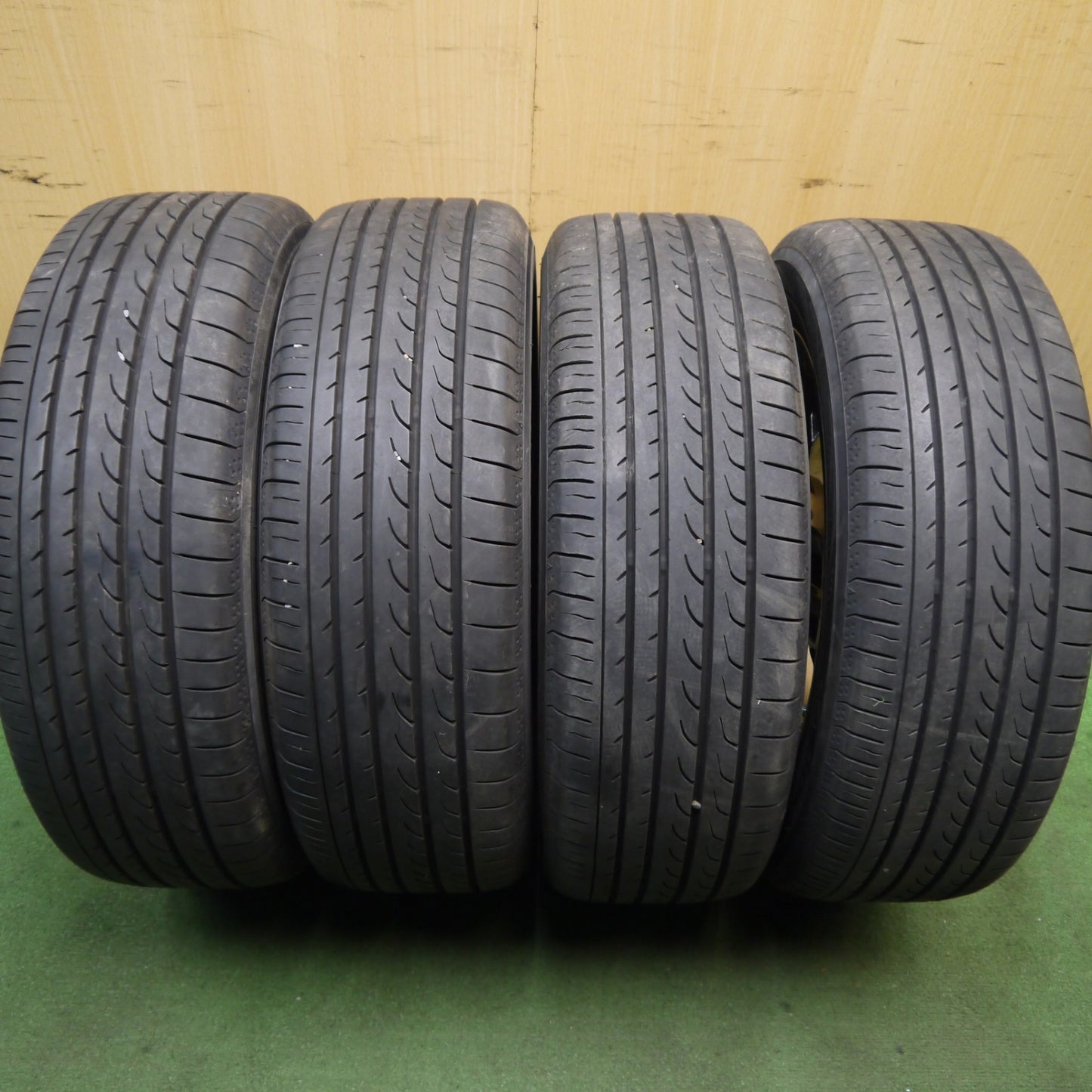 バリ溝!21年!9.5分★日産 セレナ 純正 AUTECH 195/60R16 ヨコハマ ブルーアース RV-02 16インチ オーテック PCD114.3/5H★5090103Hノ