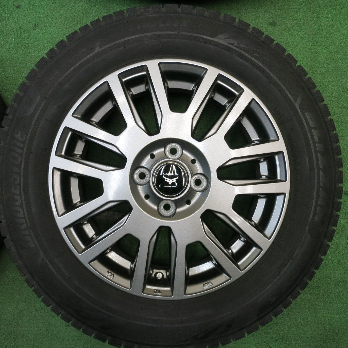バリ溝!21年!キレイ!9分★スタッドレス 185/65R15 ブリヂストン ブリザック VRX3 LAMBDA LA STRADA ラムダ ラ ストラーダ 15インチ PCD100/4H★5051401TNス