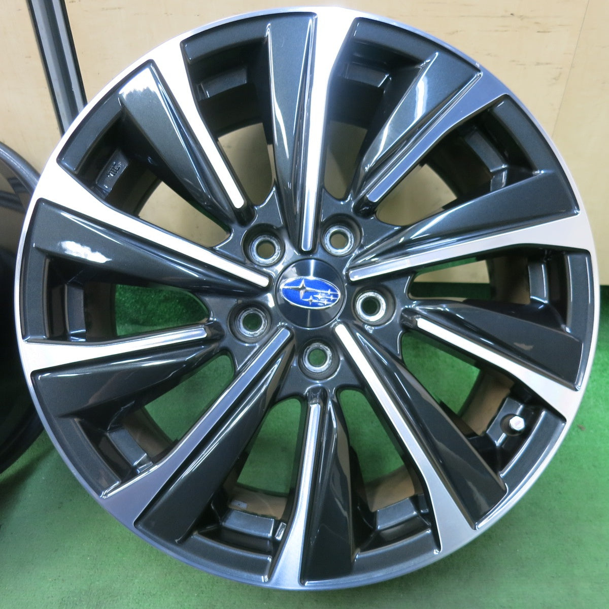 キレイ★スバル レヴォーグ STI スポーツ 純正 ホイール 18インチ 18×7.5J PCD114.3/5H★5053011SYホ