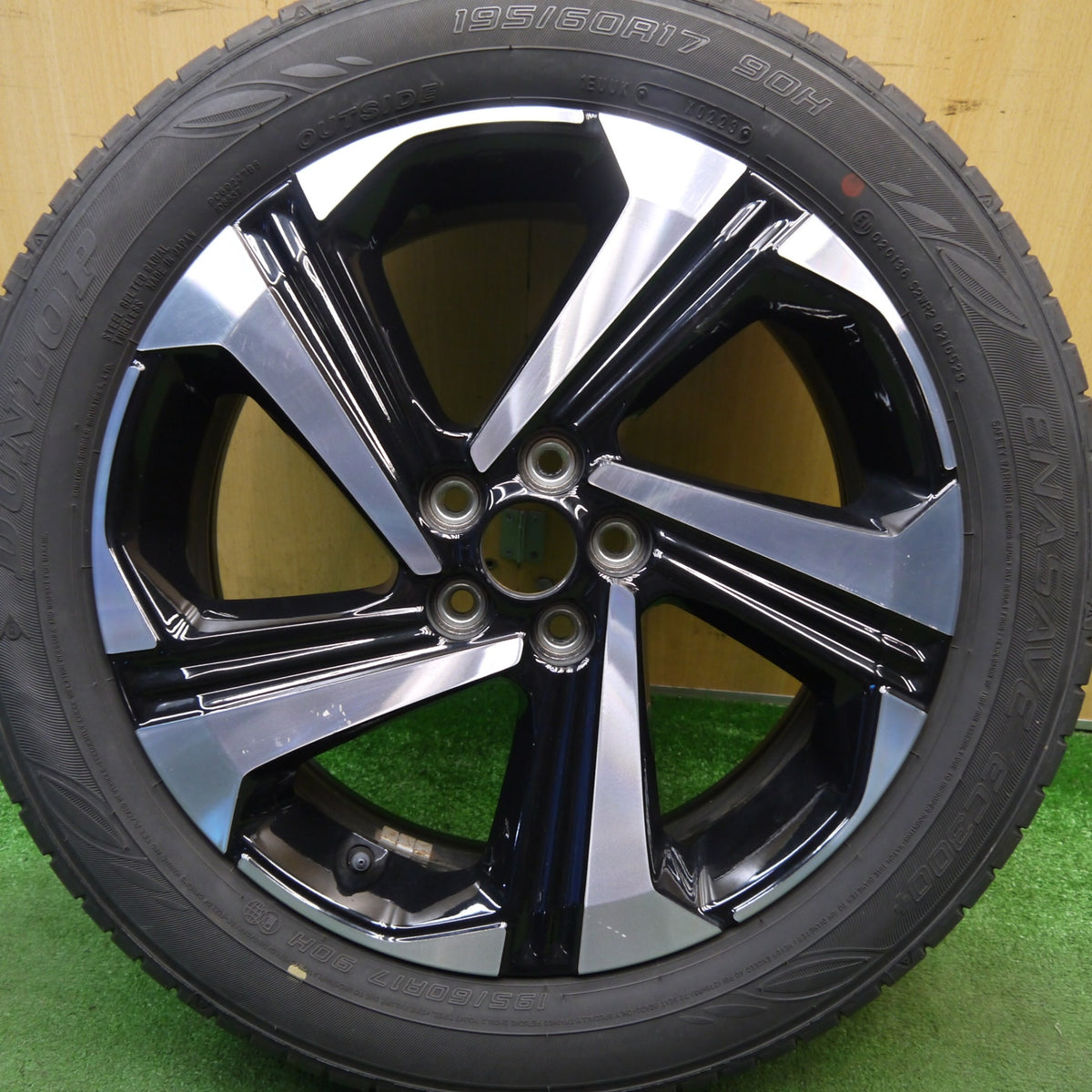 1本価格!23年★トヨタ ライズ ダイハツ ロッキー 純正 195/60R17 ダンロップ エナセーブ EC300+ 17インチ PCD100/5H★6020202Hノ