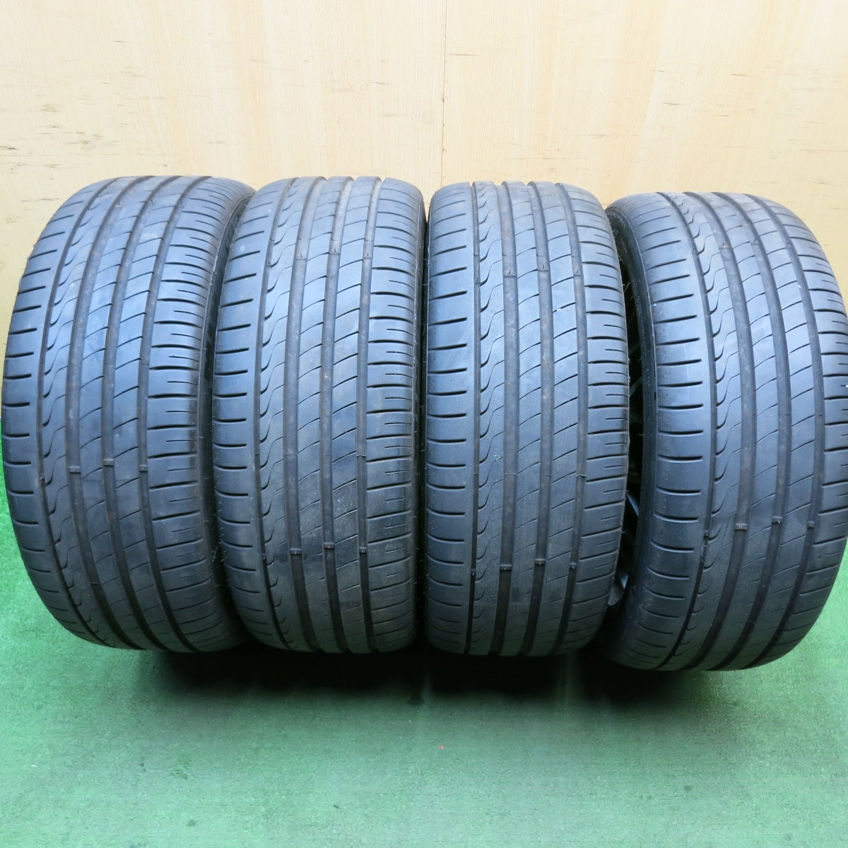 バリ溝!22年!9分★LOXARNY MULTI FORCHETTAⅡ 245/35R20 ミネルバ ラジアル F205 ロクサーニ マルチフォルケッタ2 20インチ PCD114.3/5H★5050702AKノ