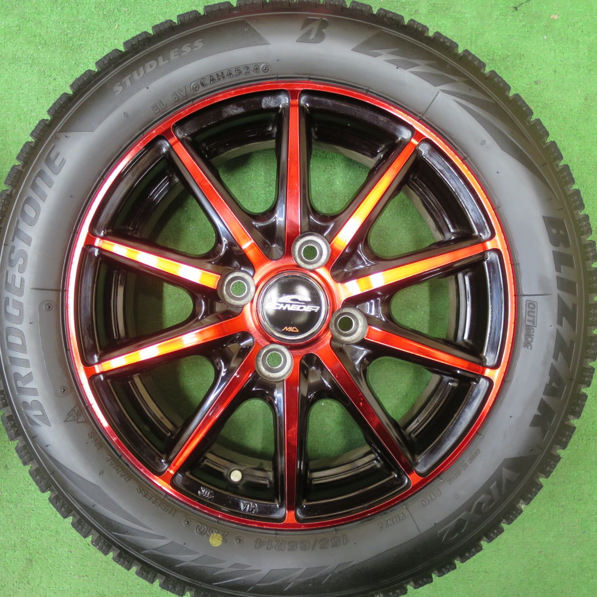 バリ溝!24年!キレイ!9分★スタッドレス 155/65R14 ブリヂストン ブリザック VRX2 SCHNEIDER MiD シュナイダー 14インチ PCD100/4H★5052601TTス