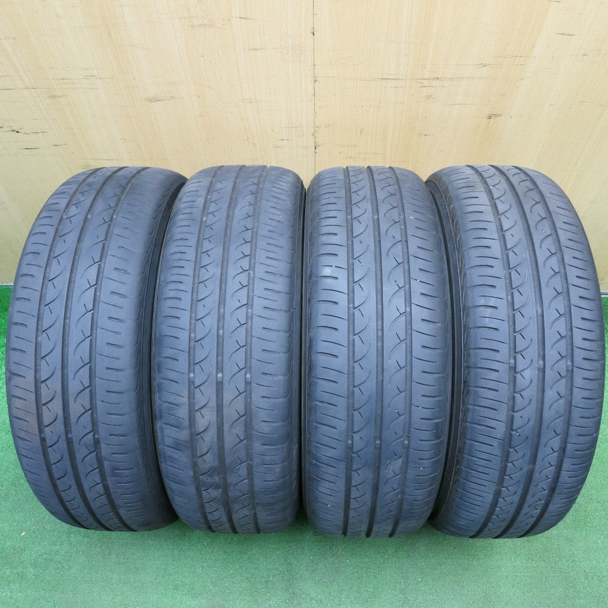 キレイ!23年★トヨタ 170系 シエンタ 純正 スチール 185/60R15 ヨコハマ ブルーアース AE01F 15インチ PCD100/5H★6041205HAノ