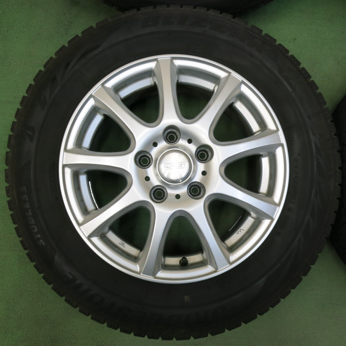 バリ溝!22年!キレイ!8.5分★スタッドレス 195/65R15 ブリヂストン ブリザック VRX2 DUFACT デュファクト 15インチ PCD114.3/5H★5043012SYス