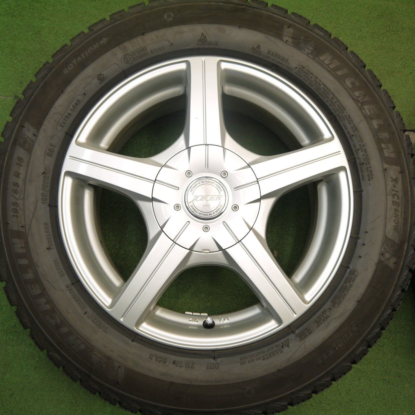 超バリ溝!22年!ほぼ10分★スタッドレス 195/65R15 ミシュラン X-ICE SNOW JOKER ジョーカー 15インチ PCD100 114.3/5H マルチ★5050707Hス