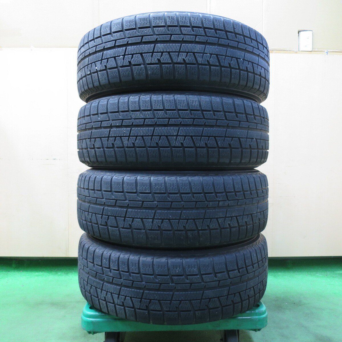 キレイ★スタッドレス 215/60R17 ヨコハマ アイスガード iG50 プラス MiLLOUS ミルアス 17インチ PCD114.3/5H★4102110イス
