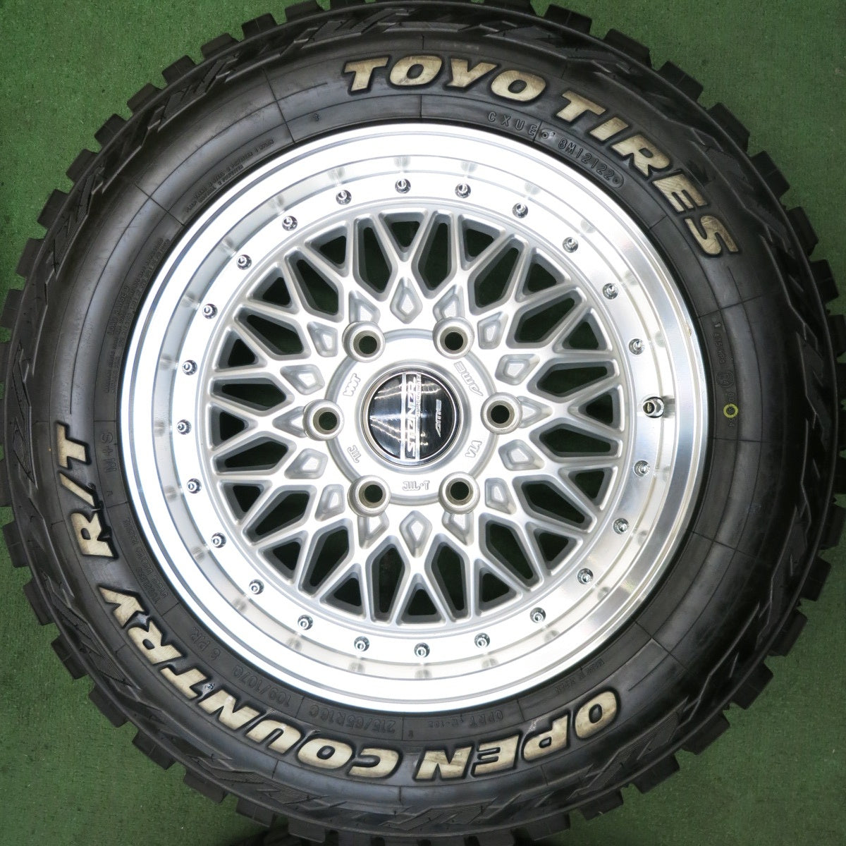 タイヤほぼ未使用!22年!キレイ★STEINER AME 215/65R16C 109/107Q 8PR トーヨー オープンカントリー R/T ホワイトレター シュタイナー 16インチ PCD139.7/6H★5080903HAノ