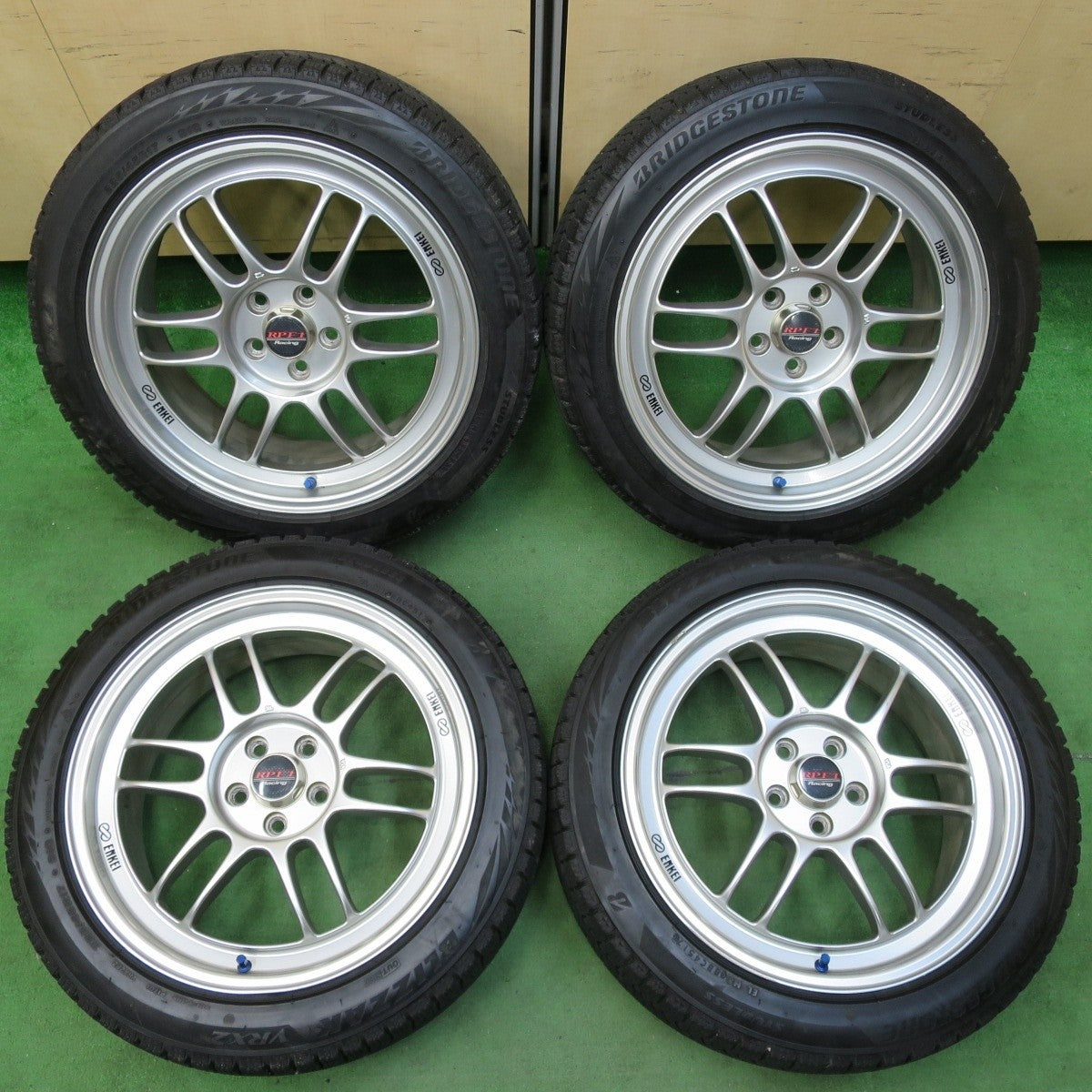 4本★ENKEI RPF1 Racing 86 BRZ 等 225/45R17 スタッドレス ブリヂストン VRX2 エンケイ PCD100/5H★5011705イス