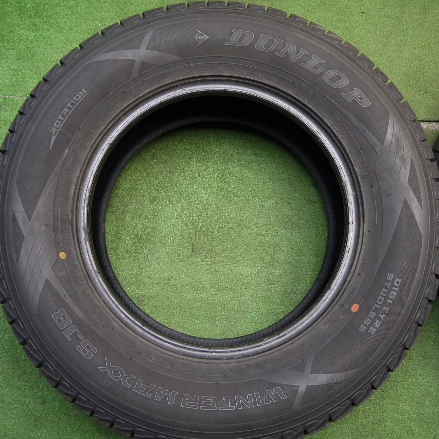 バリ溝!21年!9.5分★スタッドレス 265/65R17 ダンロップ ウインターマックス SJ8+ タイヤ 17インチ ランクル プラド ハイラックス 等★5043002Hスタ