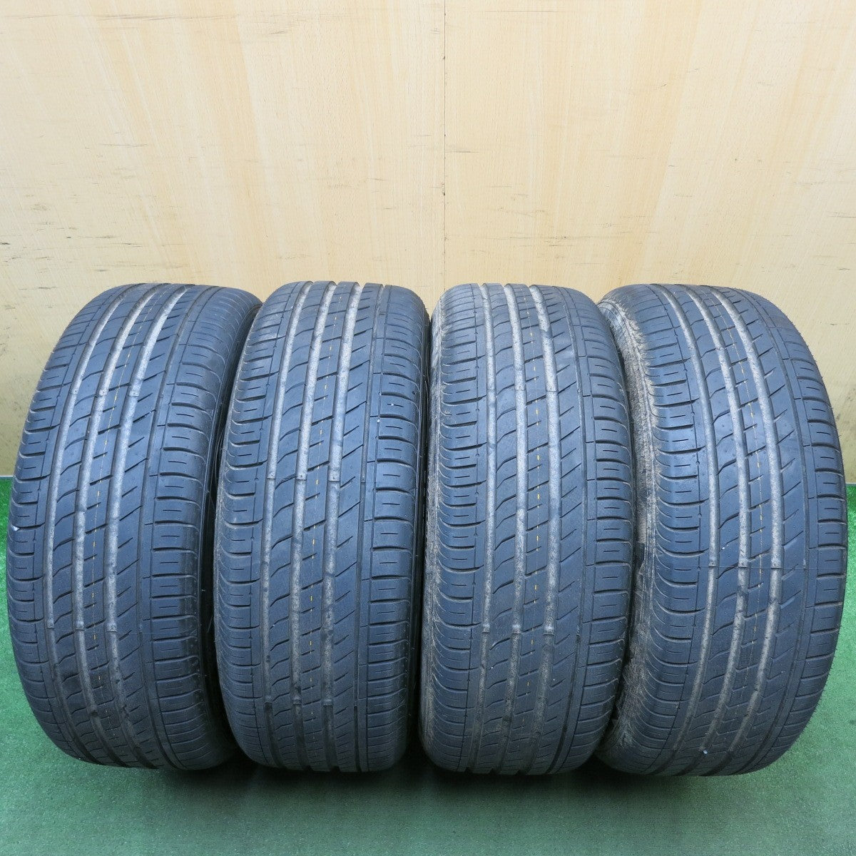 ほぼ未使用!26年◎トヨタ 30系 アルファード ヴェルファイア SC ZG パッケージ 純正 235/50R18 ネクセン N'FERA SU1 18インチ PCD114.3/5H◎6101506HAノ