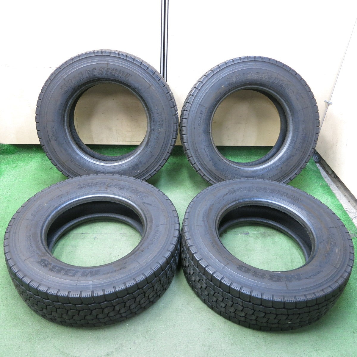 バリ溝!24年!9.5分★トラック タイヤ 265/70R19.5 140/138J ブリヂストン M888 ミックス オールシーズン 19.5インチ★5100701ナスタ