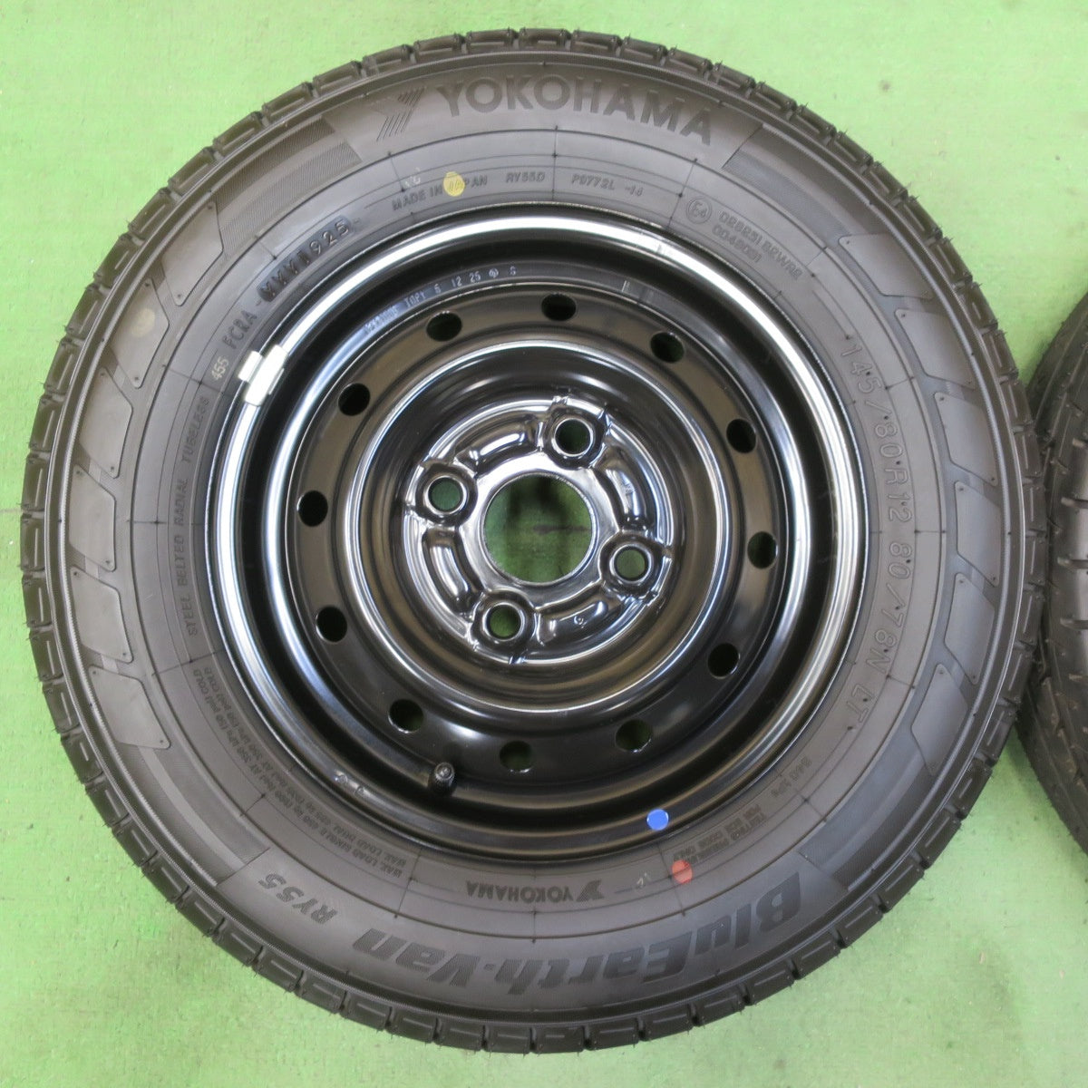 新車外し!25年★スズキ エブリイ バン 純正 スチール 145/80R12 80/78N ヨコハマ BluEarth-Van RY55 RY55D 12インチ PCD100/4H★5071102イノ