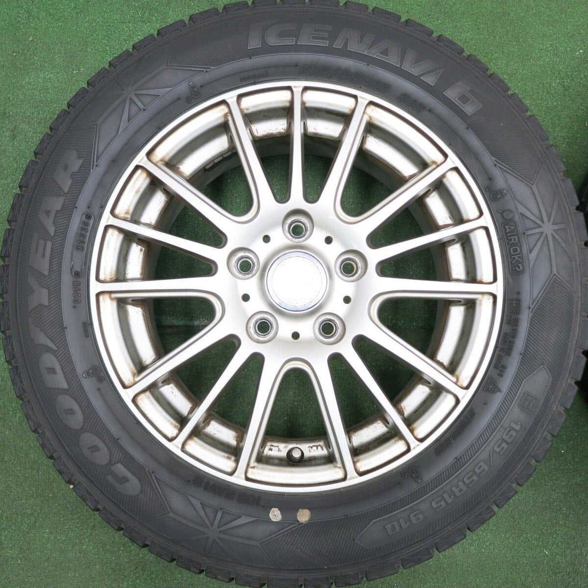 4本価格★スタッドレス 195/65R15 グッドイヤー アイスナビ7 ravrion selzer ラブリオン PCD114.3/5H★4070503HAス