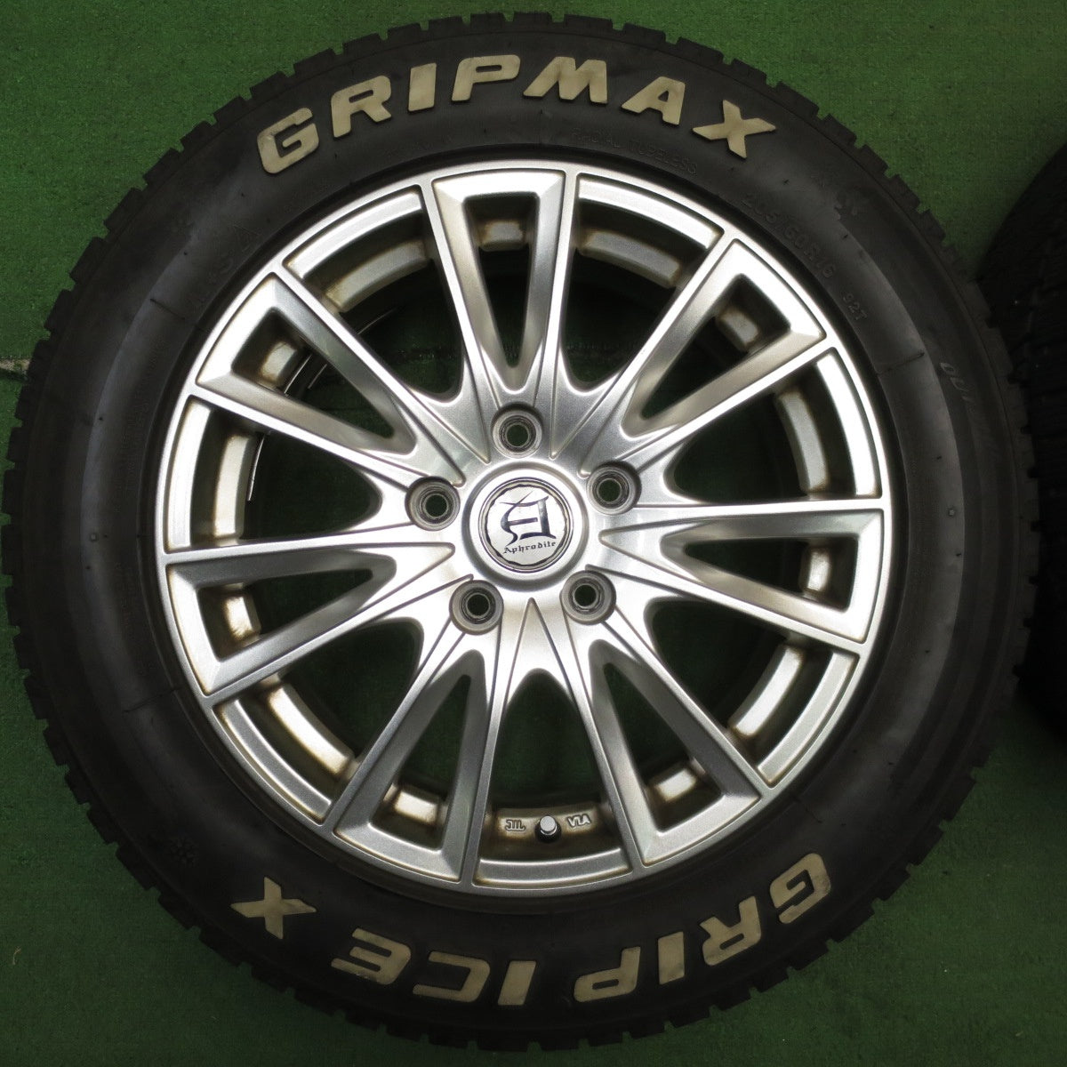 4本価格!21年★スタッドレス 205/60R16 グリップマックス GRIP ICE X ホワイトレター Aphrodite アフロディーテ 16インチ PCD114.3/5H★5060401NJス