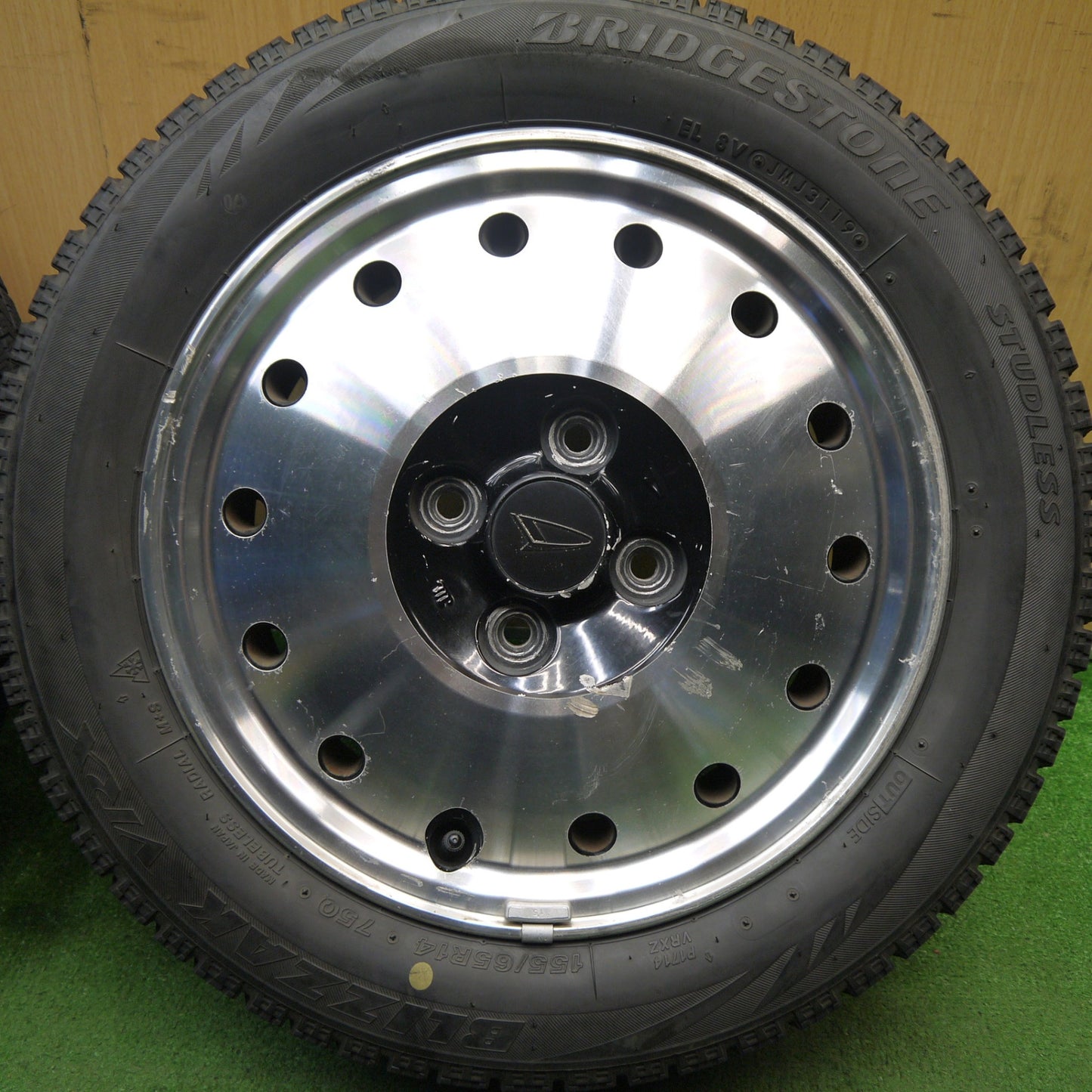 4本価格★ダイハツ ネイキッド 純正 155/65R14 スタッドレス ブリヂストン ブリザック VRX 14インチ PCD100/4H★5052001Hス