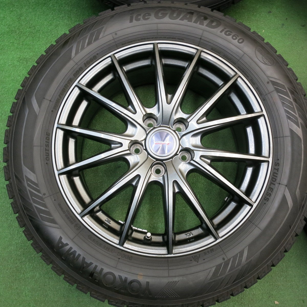 バリ溝!21年!キレイ!9.5分以上★スタッドレス 225/60R17 ヨコハマ アイスガード iG60 VELVA SPORTZ ヴェルヴァ 17インチ PCD114.3/5H★5050706AKス