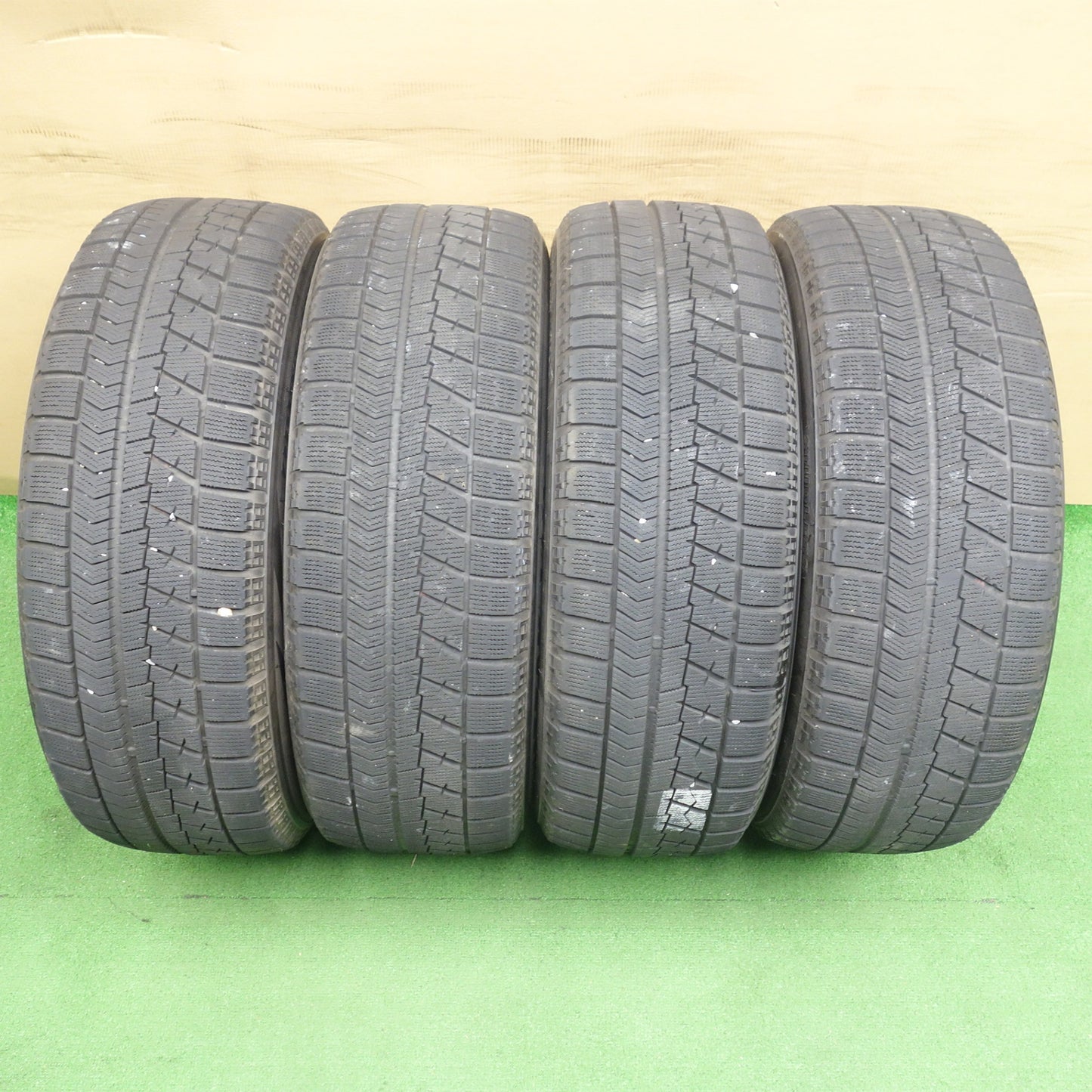 バリ溝!キレイ!8.5分★トヨタ 30系 アルファード ヴェルファイア 純正 225/60R17 スタッドレス ブリヂストン ブリザック VRX 17インチ PCD114.3/5H★6050102KTス