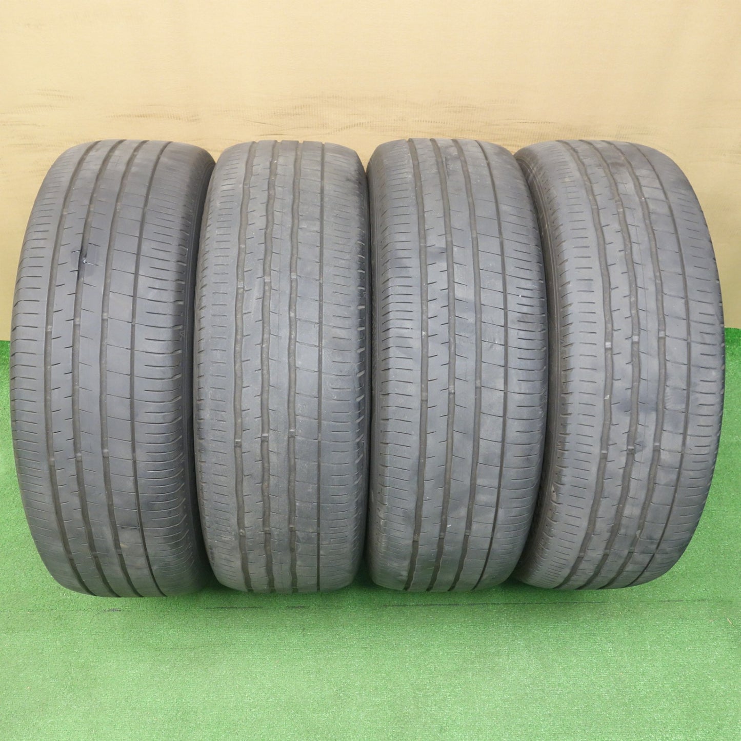 4本価格!22年★マツダ CX-8 Lパッケージ 純正 225/55R19 ダンロップ VEURO VE304 19インチ CX8 PCD114.3/5H★6040702KTノ