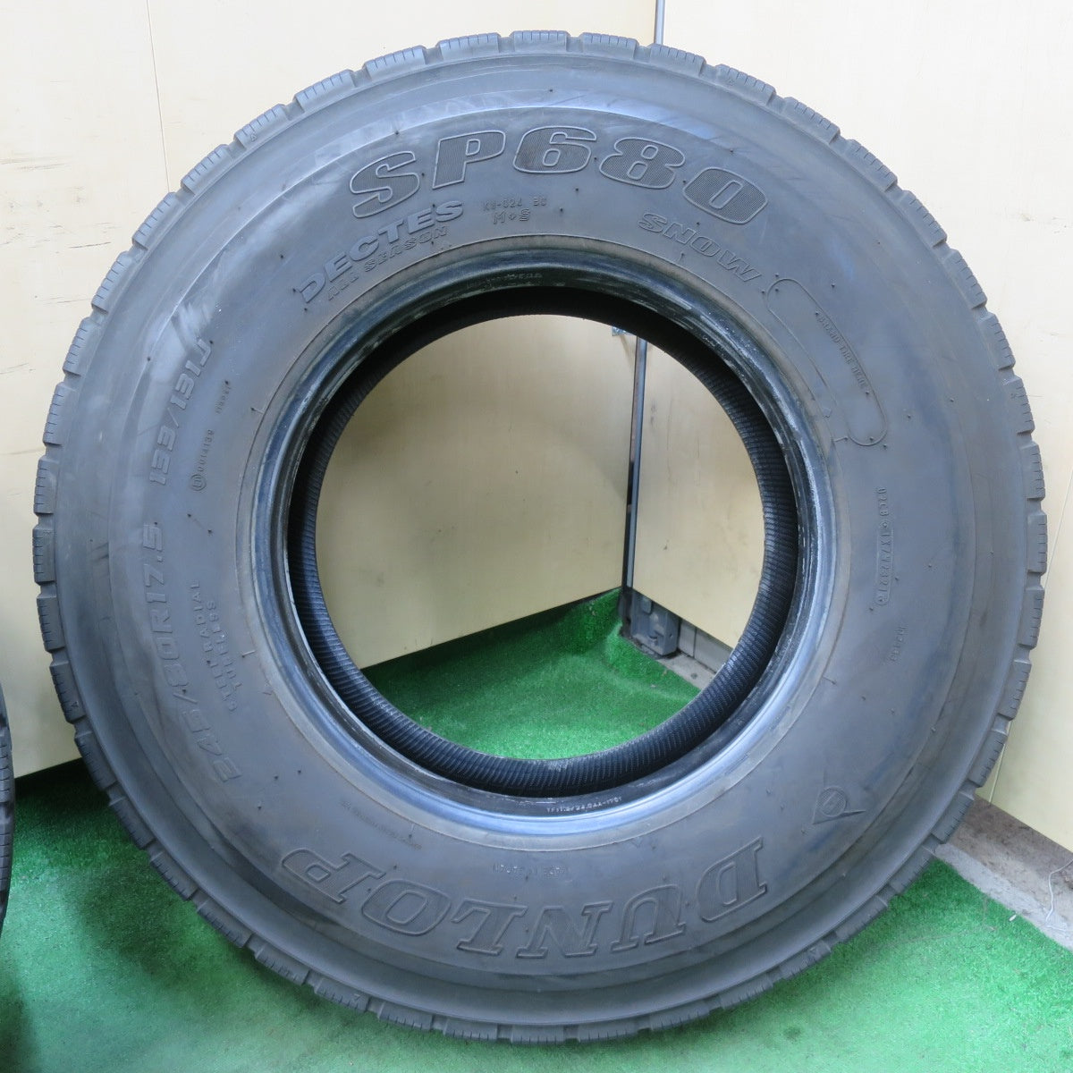 バリ溝!21年!9分!6本★トラック タイヤ 245/80R17.5 133/131J ダンロップ デクテス SP680 ミックス オールシーズン DECTES 17.5インチ★5041607イノタ