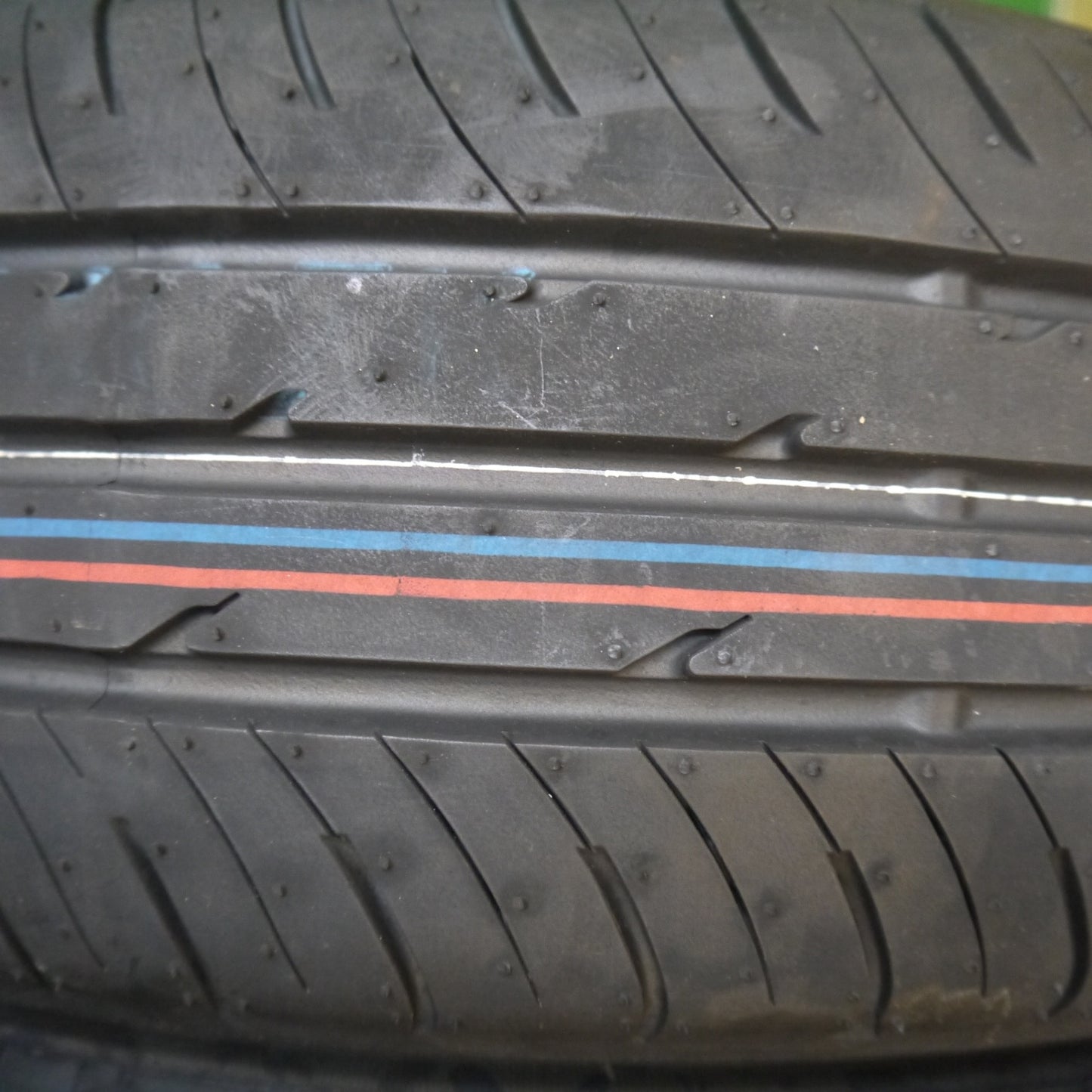 新車外し!25年★185/65R15 トーヨー ナノエナジー J64 タイヤ 15インチ フリード プリウス ノート フィールダー フィット 等★5122204Hノタ