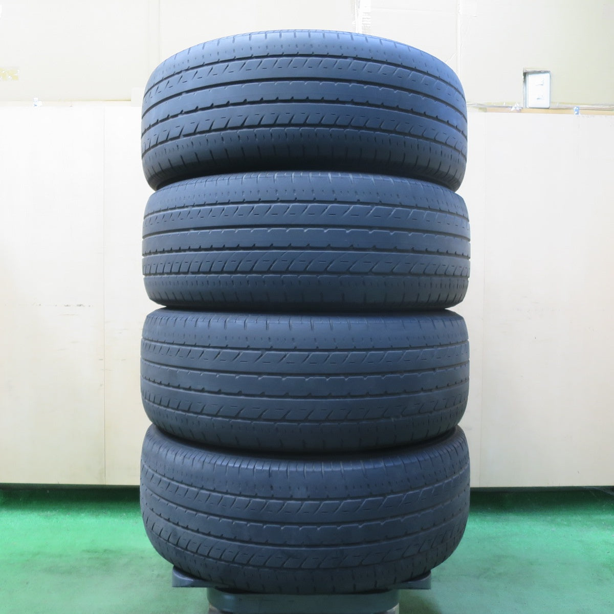 キレイ!22年★トヨタ 30系 アルファード ヴェルファイア 純正 235/50R18 トーヨー トランパス R30 18インチ PCD114.3/5H★5081601イノ