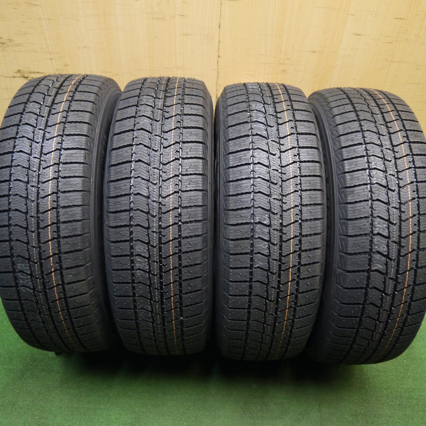 未使用!24年★スタッドレス 205/65R16 トーヨー オブザーブ GIZ3 weds ウェッズ 16インチ PCD114.3/5H★5042509Hス