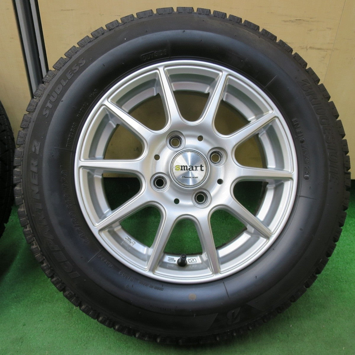 バリ溝!23年!9.5分以上★スタッドレス 145/80R13 ブリヂストン アイスパートナー2 smart MANARAY SPORT スマート マナレイ 13インチ PCD100/4H★5013112イス