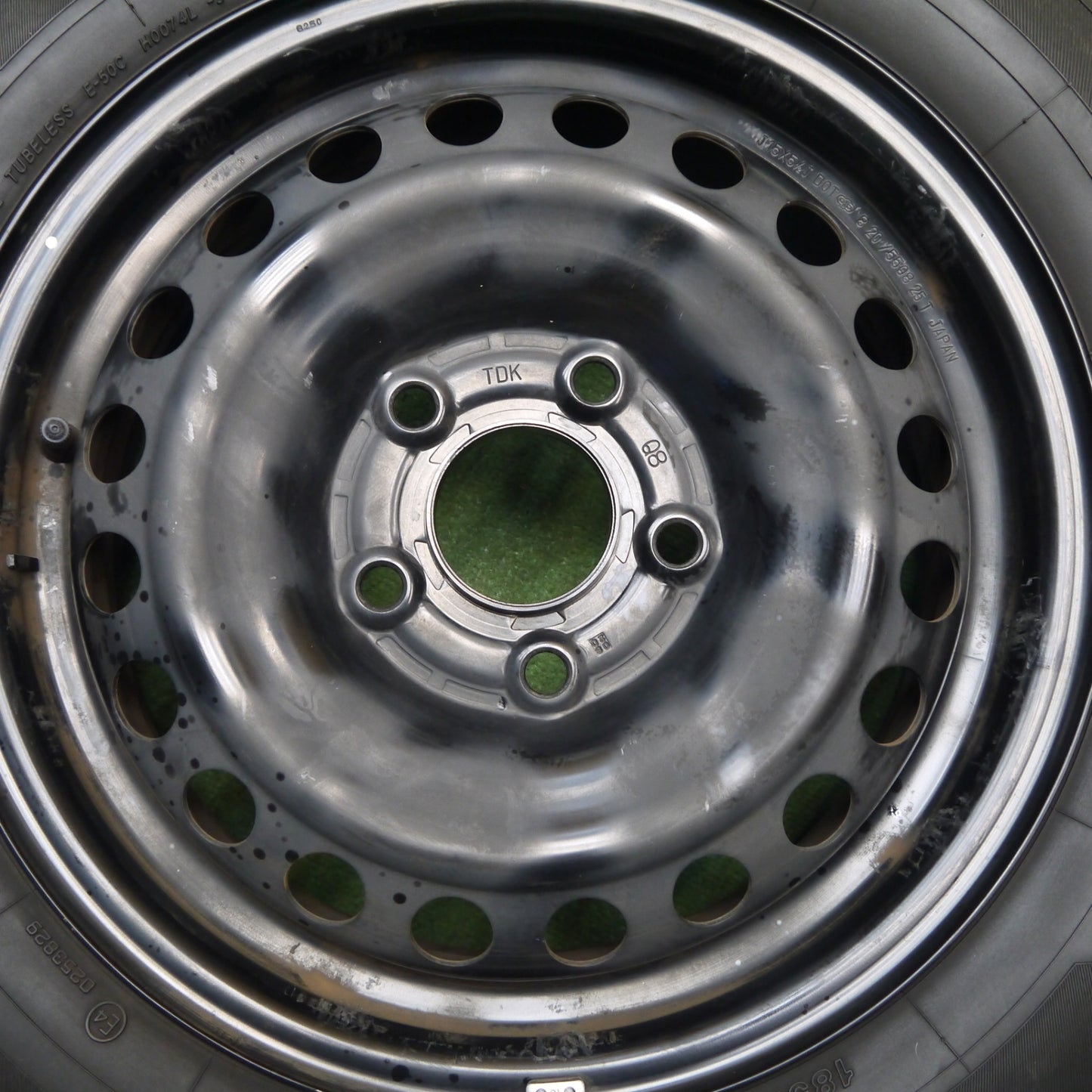 キレイ★ホンダ フリード 純正 スチール 185/65R15 ヨコハマ ブルーアース E50 E50C 15インチ PCD114.3/5H★5071404Hノ