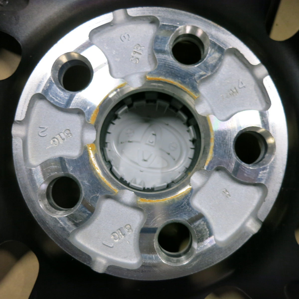 新車外し!1本★トヨタ 90系 ノア ヴォクシー S-Z 純正 ホイール 17インチ 17×6J PCD114.3/5H★5052804SYホ