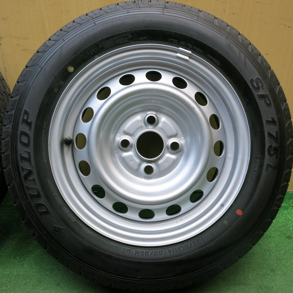 新車外し★トヨタ サクシード 純正 スチール 155/80R14 88/86N ダンロップ SP175L 14インチ PCD100/4H★5091104HAノ