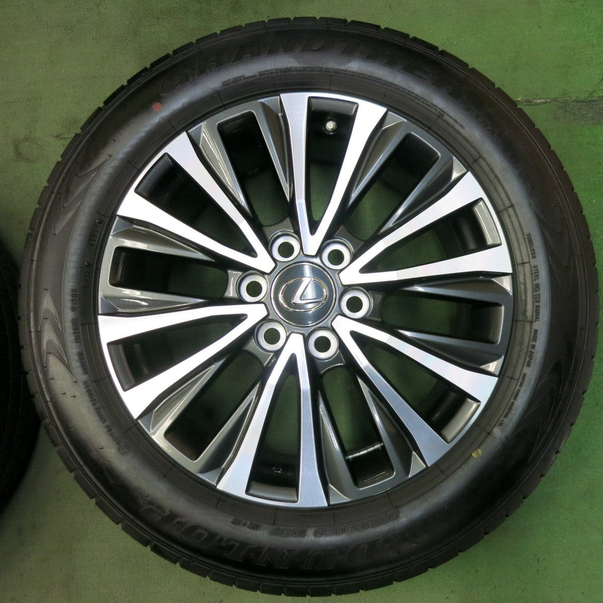 新車外し!22年!センサー付★レクサス LX 600 純正 265/55R20 ダンロップ グラントレック PT5A 20インチ PCD139.7/6H★5082603SKノ