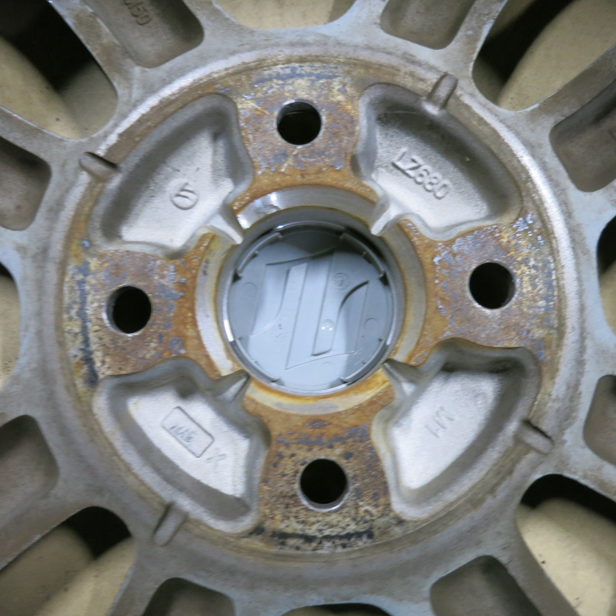 4本価格★スズキ ワゴンR スティングレー 純正 ホイール 15インチ 15×4.5J PCD100/4H★5042509SYホ