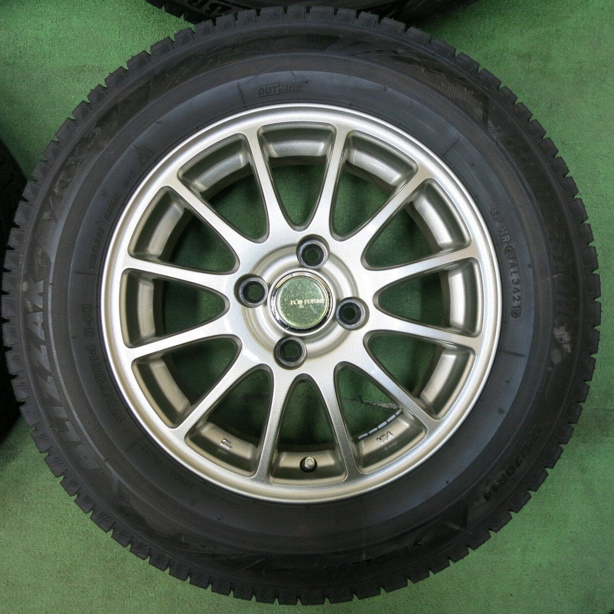 バリ溝!21年!キレイ!ほぼ10分★スタッドレス 175/70R14 ブリヂストン ブリザック VRX3 ECO FORME エコフォルム 14インチ PCD100/4H★4121809SYス