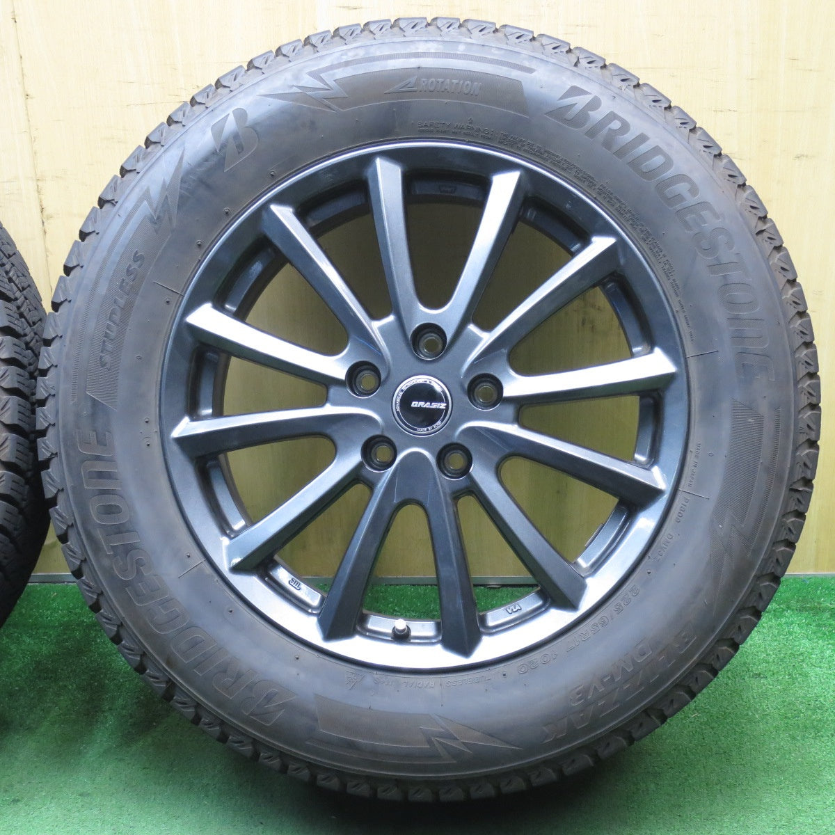バリ溝!22年!キレイ!9.5分★スタッドレス 225/65R17 ブリヂストン ブリザック DM-V3 QRASIZ VS6 KOSEI クレイシズ コーセイ 17インチ PCD114.3/5H★5052503NJス