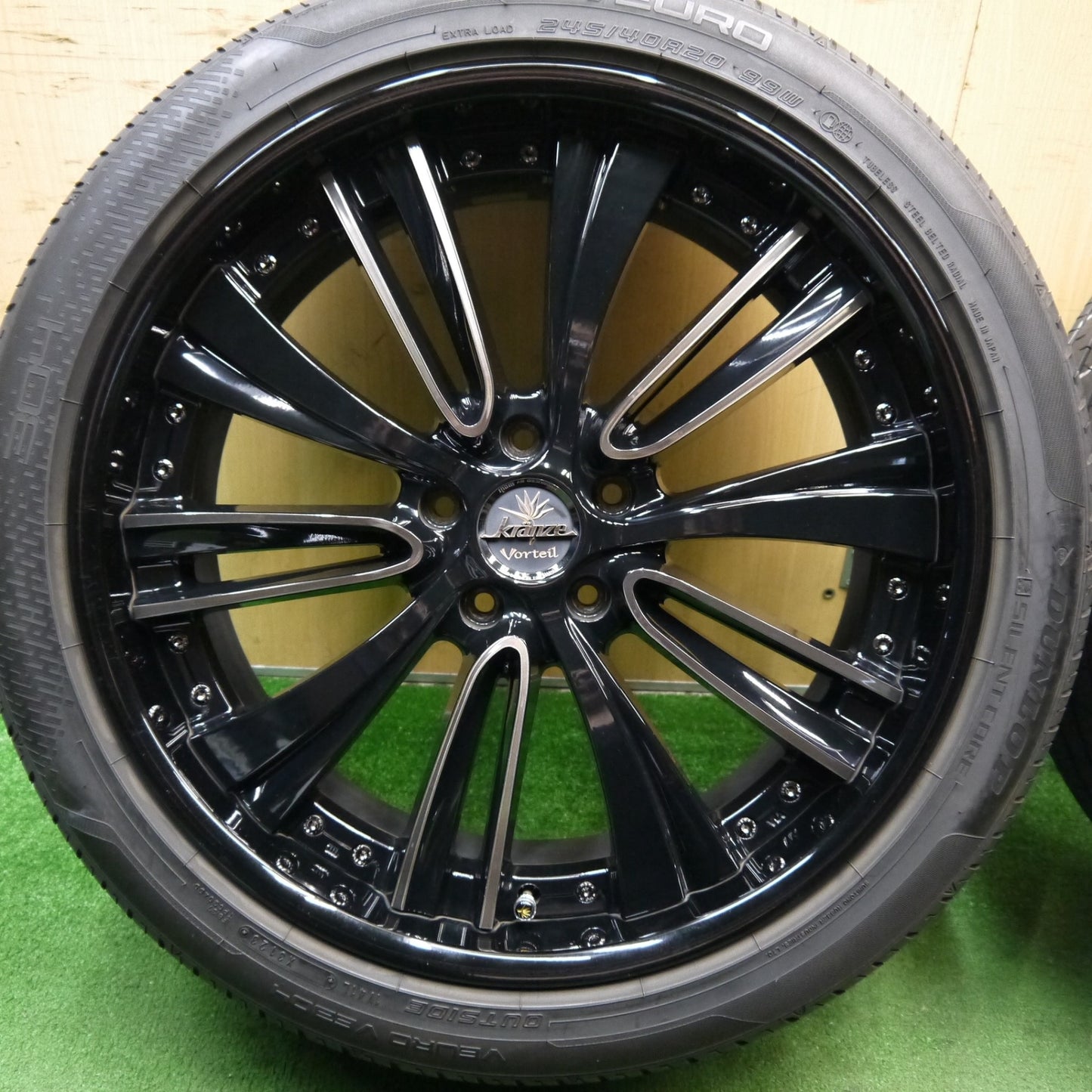 バリ溝!23年!キレイ!9.5分★Kranze Vorteil 245/40R20 ダンロップ VEURO VE304 クレンツェ ヴォルテイル 20インチ PCD114.3/5H★5070205Hノ