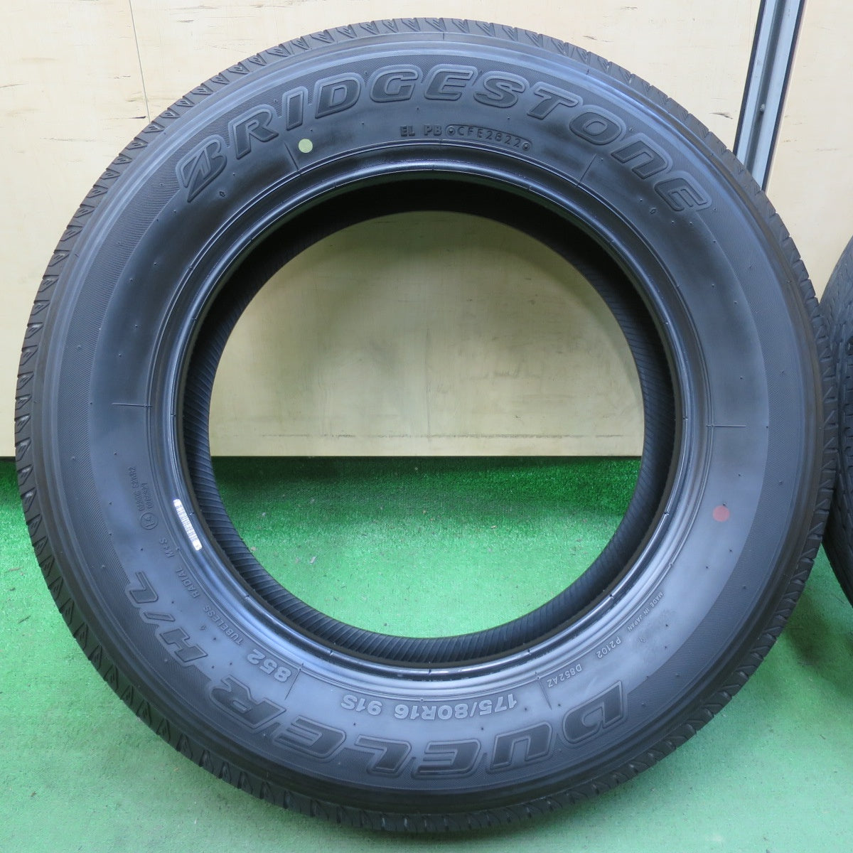 バリ溝!22年!9分★ジムニー 等 175/80R16 ブリヂストン デューラー H/L 852 DUELER タイヤ 16インチ★5060302イノタ