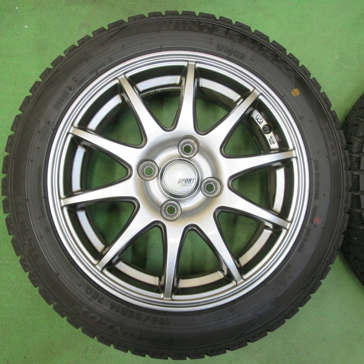 バリ溝!22年!9.5分以上★スタッドレス 155/65R14 ダンロップ ウインターマックス WM02 SPORT ABELIA スポルト アベリア 14インチ PCD100/4H★5032909イス
