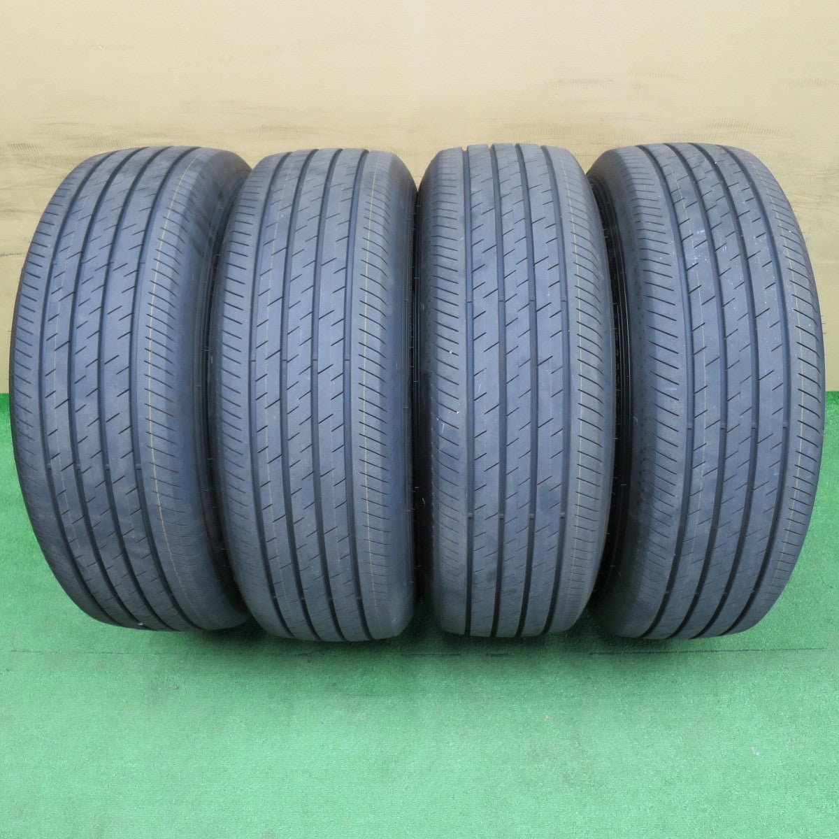 新車外し!26年◎トヨタ RAV4 Zグレード 純正 235/60R18 グッドイヤー EfficientGrip Performance SUV 18インチ PCD114.3/5H◎6061502NKノ
