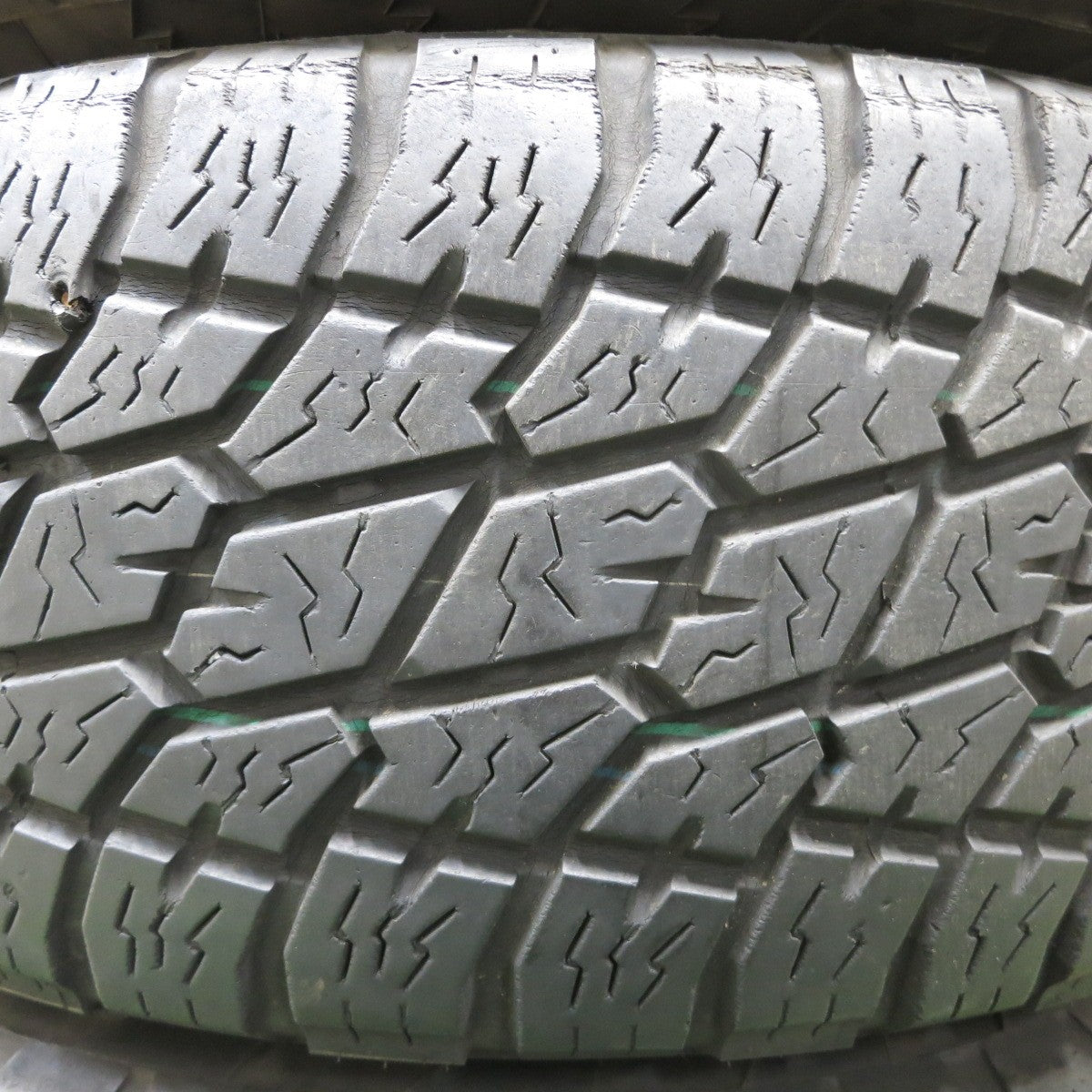 希少 4本価格★JEEP ジープ グランドチェロキー 純正 OP 275/55R20 ニットー TERRA GRAPPLER 20インチ PCD127/5H★5073001ナノ