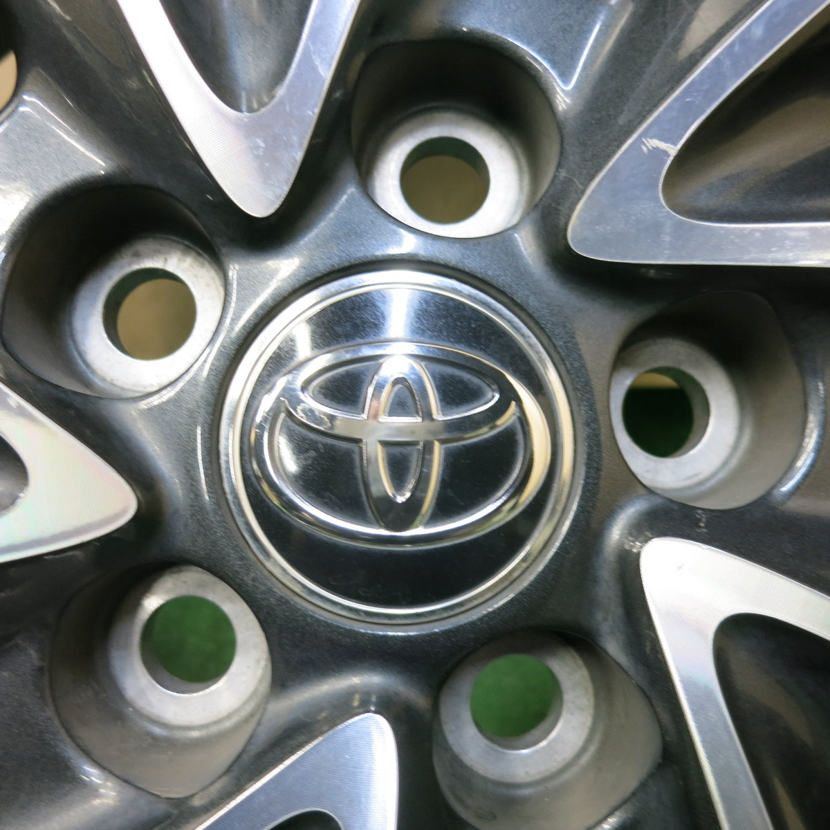 4本価格★トヨタ 90系 ノア ヴォクシー 純正 ホイール 17インチ 17×6J PCD114.3/5H★5071106SYホ