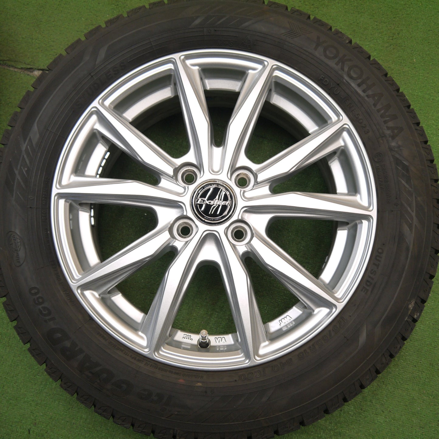 バリ溝!23年!キレイ!ほぼ10分★スタッドレス 175/65R15 ヨコハマ アイスガード iG60 Exsteer エクスター 15インチ PCD100/4H★5042208Hス