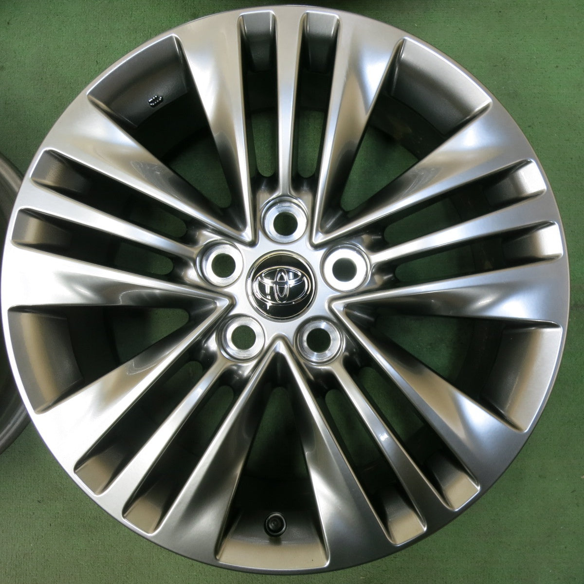 新車外し★トヨタ 40系 アルファード ヴェルファイア Zグレード 純正 ENKEI ホイール 18インチ 18×7J エンケイ PCD120/5H★5043006SYホ